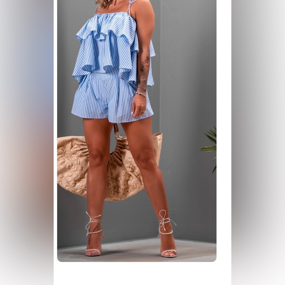 Women’s blue and white stripe shorts set